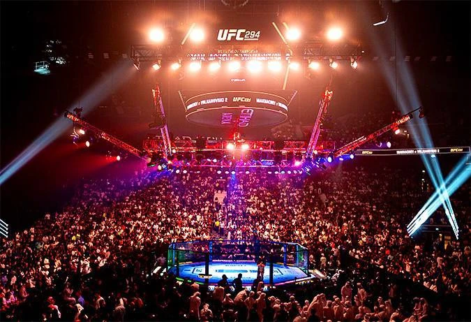 🥊 UFC Fight Night в Абу-Даби: главный бой лета уже можно бронировать.