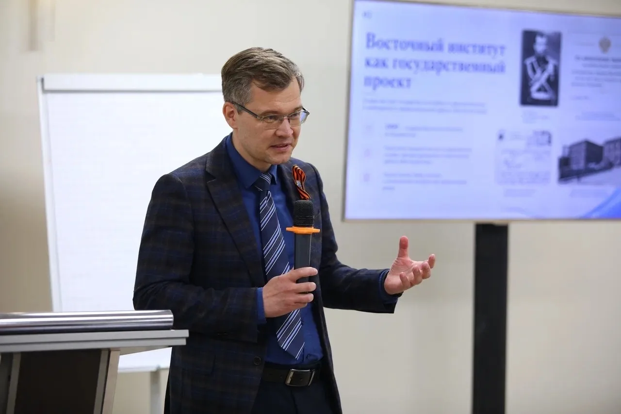 🌏 От Китая до Индии: в ДВФУ создают новые образовательные программы с партнерами АТР

Студенты ДВФУ