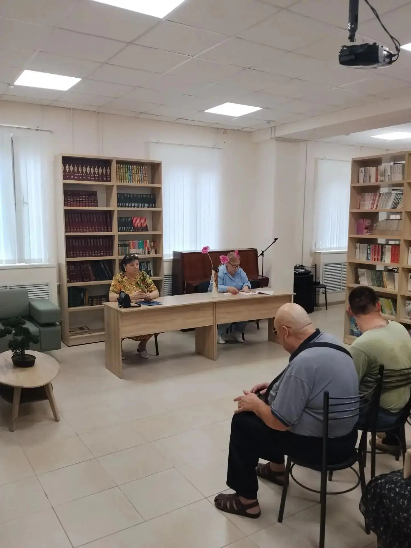 Встреча с интересными лекторами в Республиканской библиотеке для слепых
✨ В рамках культурного мероп