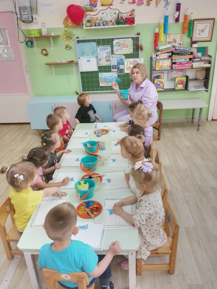 Сегодня в первой младшей группе№8 «Лучики» прошло увлекательное занятие, посвященное Дню океанов. Мы