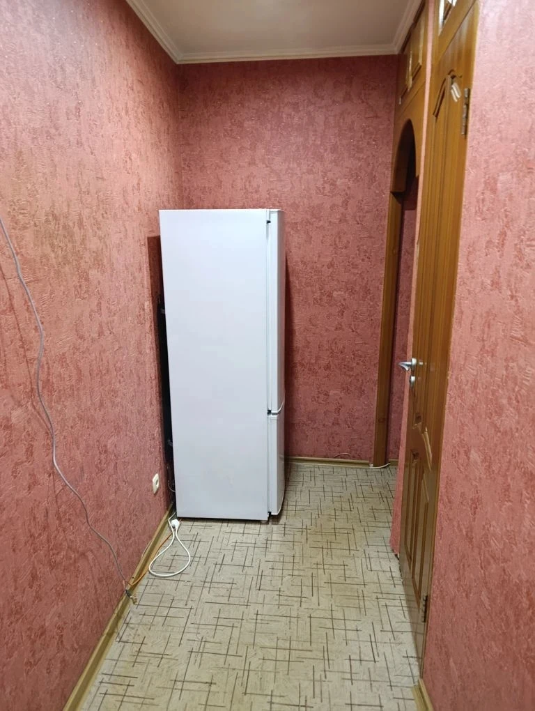 Г Казань Сдаём 1 комнатную квартиру по улице КОРОЛЕНКО, 57. ОСТАНОВКА СОЛНЫШКО Этаж 1/5 этажного дом