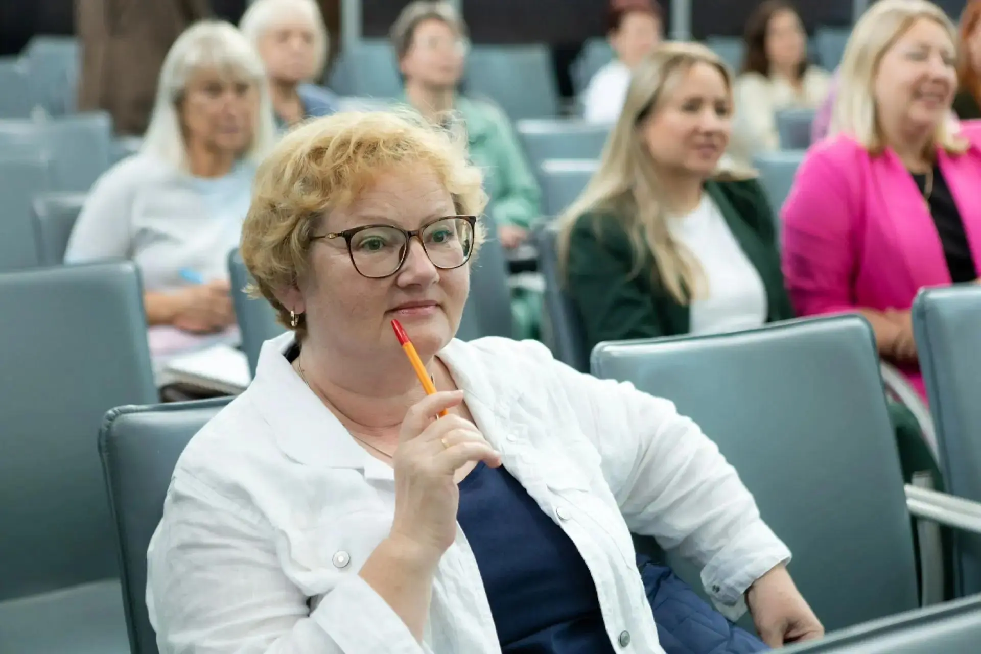 ✍️ В рамках Августовского форума методист нашего детского сада «Маячок» Елена Александр...