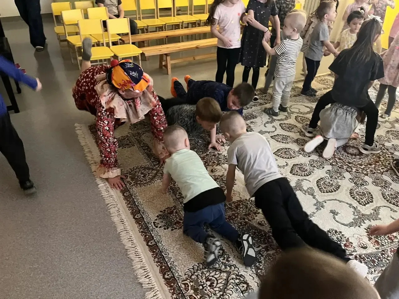 1 апреля — День смеха в детском саду 🎉