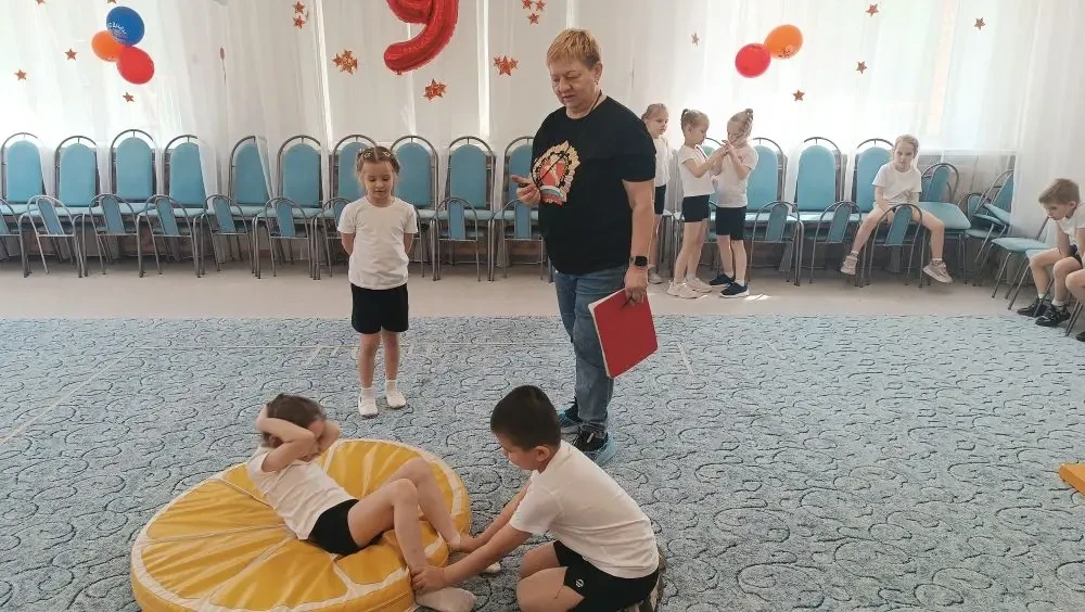 Сегодня состоялся очередной этап сдачи дачи норм ГТО. Ребята из старшей группы "Непосед...