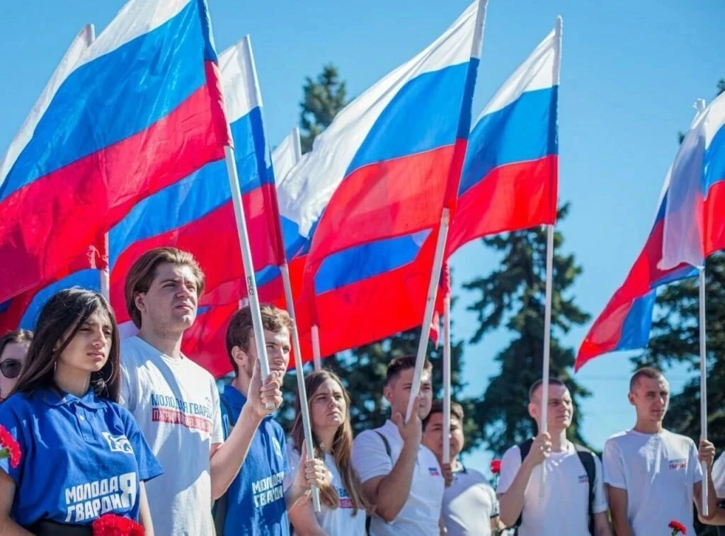 📄 Правительство ЛНР утвердило план реализации Стратегии молодежной политики до 2030 года