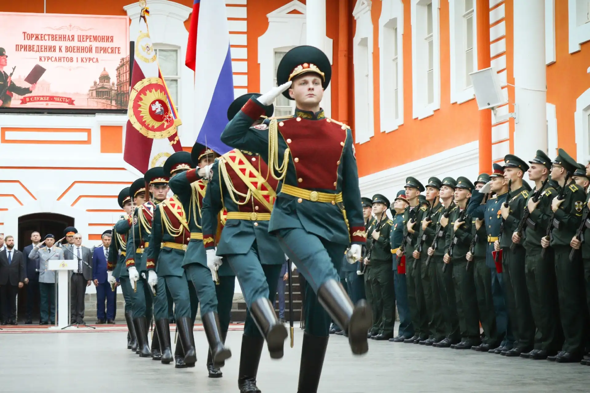 Начальник Университета принял участие в торжественной церемонии принятия Присяги курсан...