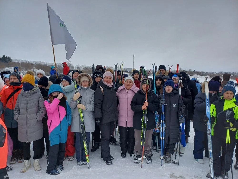 1 марта Школа № 41 встретила весну по-спортивному! 🎿❄️   Спортивный фестиваль «ҺЫРҒАЛАҠ-2026» в дере