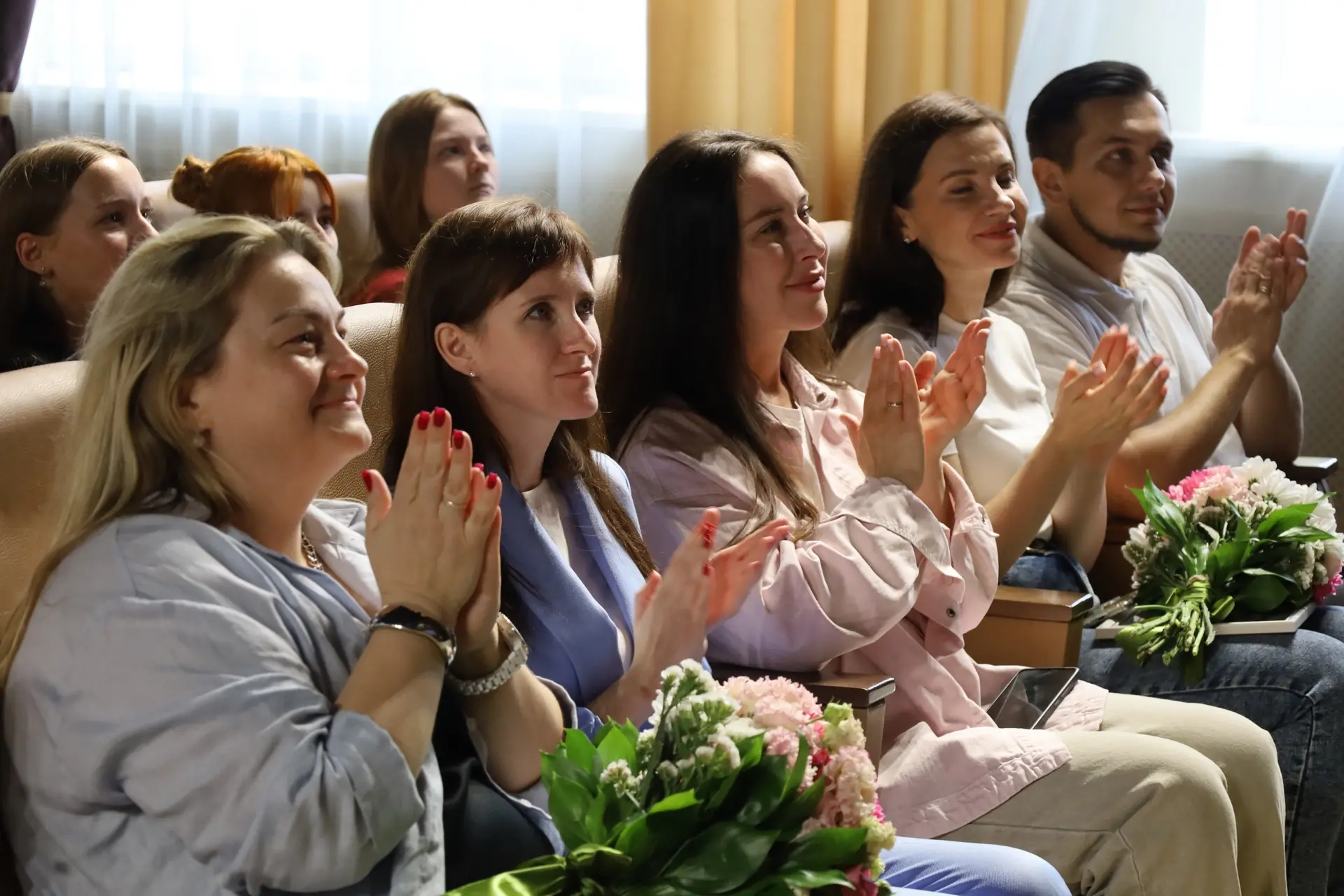 Настроение - КОДить!👨‍💻💻

На базе ОГАПОУ «СИТТ» состоялась торжественная церемония закрытия VI см