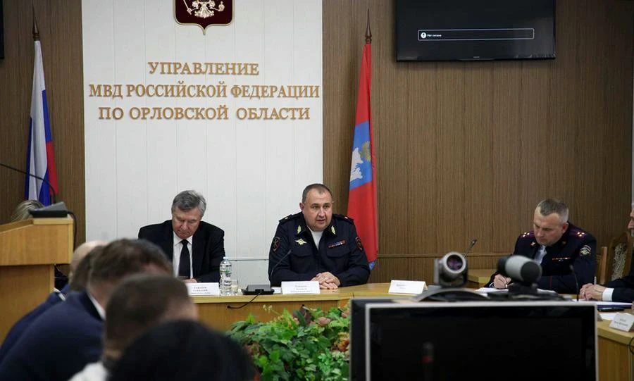 Участковые уполномоченные рассмотрели более 45 тысяч обращений орловцев