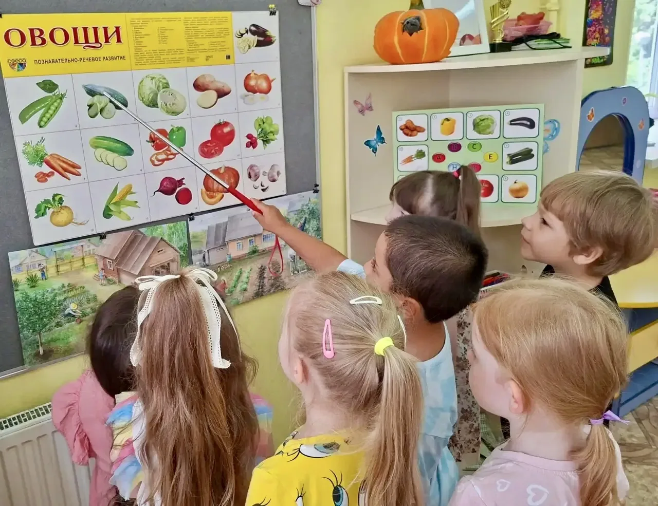 Огородная фантазия ☀️

На этой неделе наши дошкольные группы превратились в настоящий огород знаний!