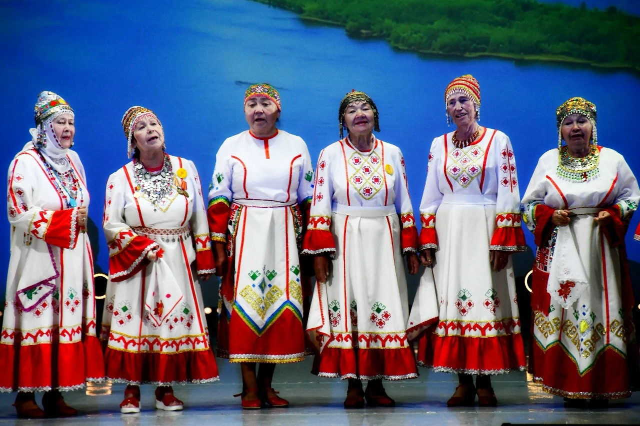 🌾 Народные песни над Енисеем
