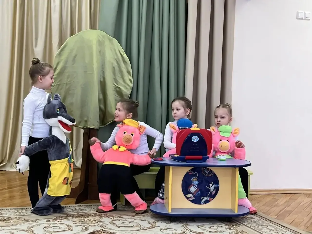 27 марта во всем мире отмечают «Всемирный день театра». К этому празднику был приурочен муниципальны