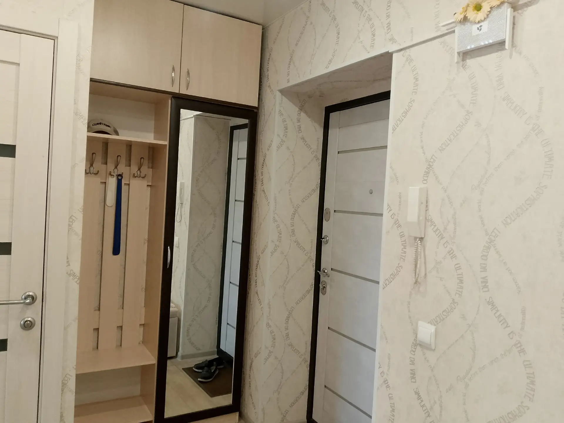 Срочно продам 2-ку на Тукаева с хорошим косметическим ремонтом. 3/5, 45.9 кв.м. , кухня...