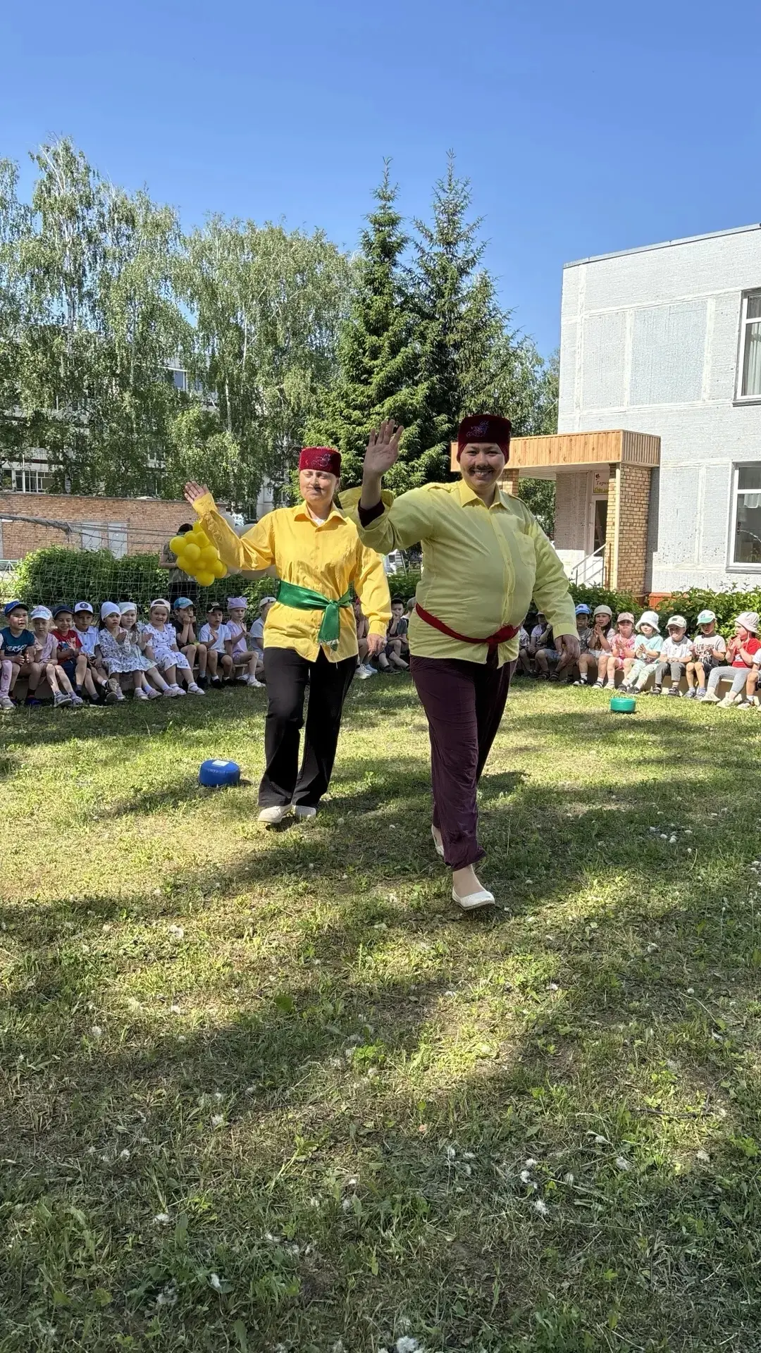 Бүген бакчабызда халкыбызның милли бәйрәме Сабан туе гөрләде.