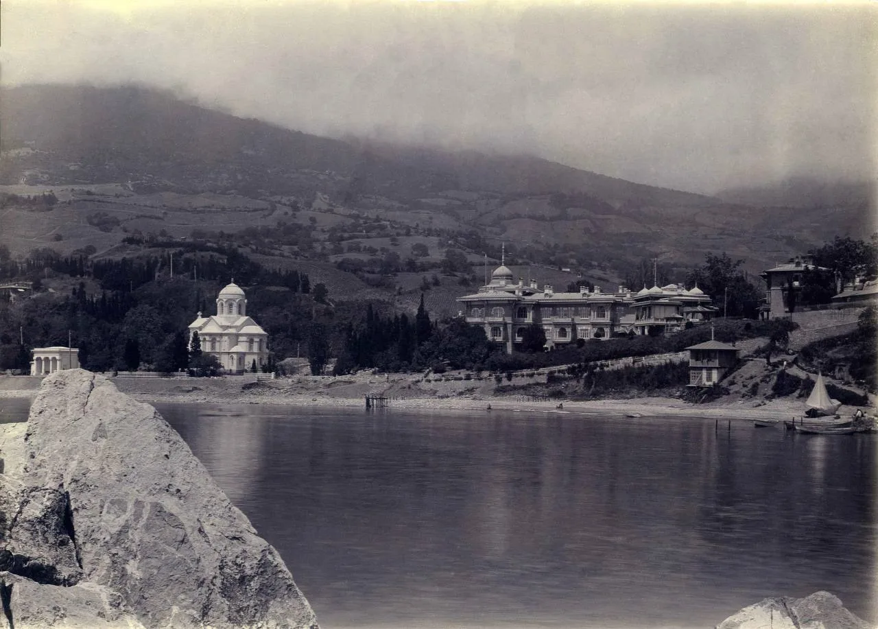 Вид на набережную Гурзуфа, 1891 год.