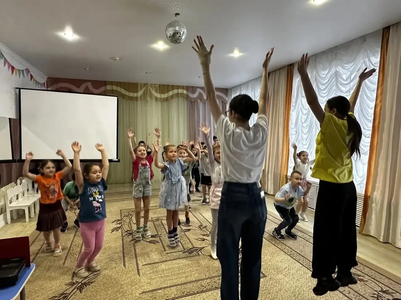 💫Путешествие к звёздам: как мы отметили День космонавтики!