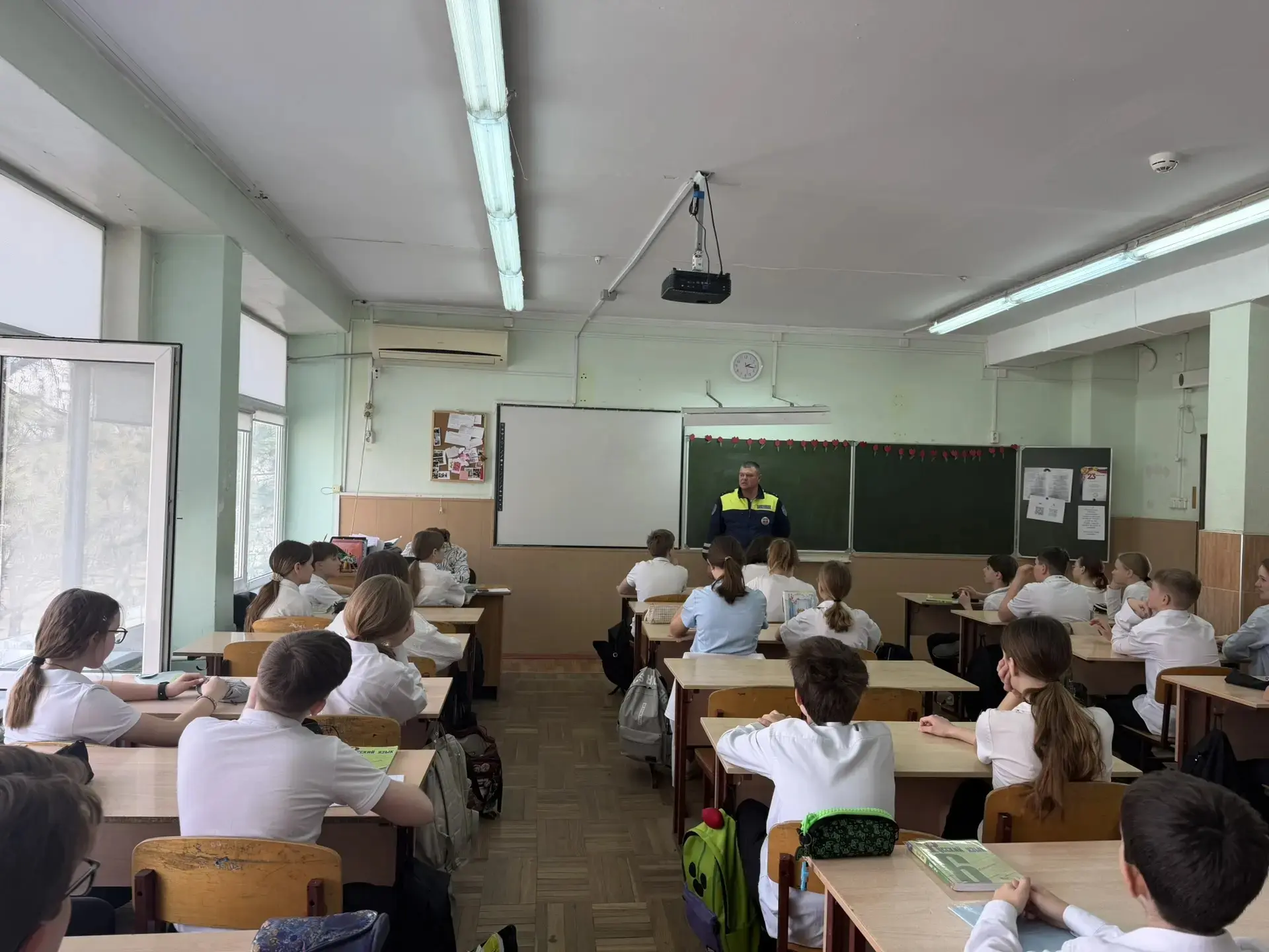 🚔 Безопасность детей — наша главная задача!  17 марта 2026 года старший лейтенант полиции Феоктистов