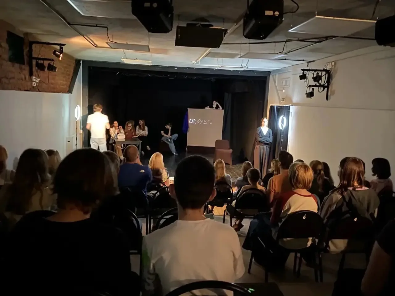 💫Сегодня обучающиеся 7А и 7Б классов отправились в необычное путешествие!   Сначала ребята побывали 