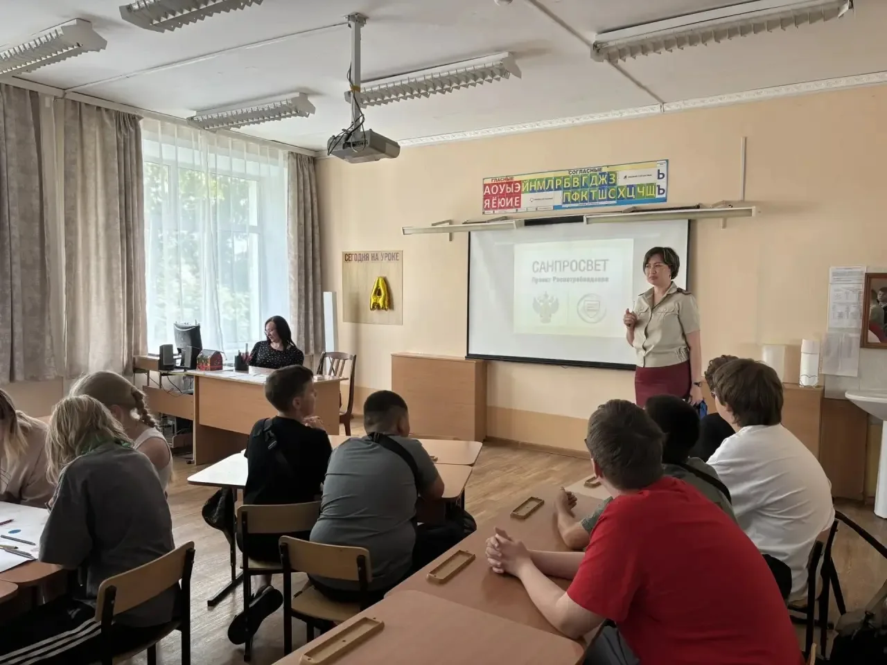 Первый день в 7-ом отряде!

К седьмому отряду приходили гости! Специалисты из Роспотребнадзора прове