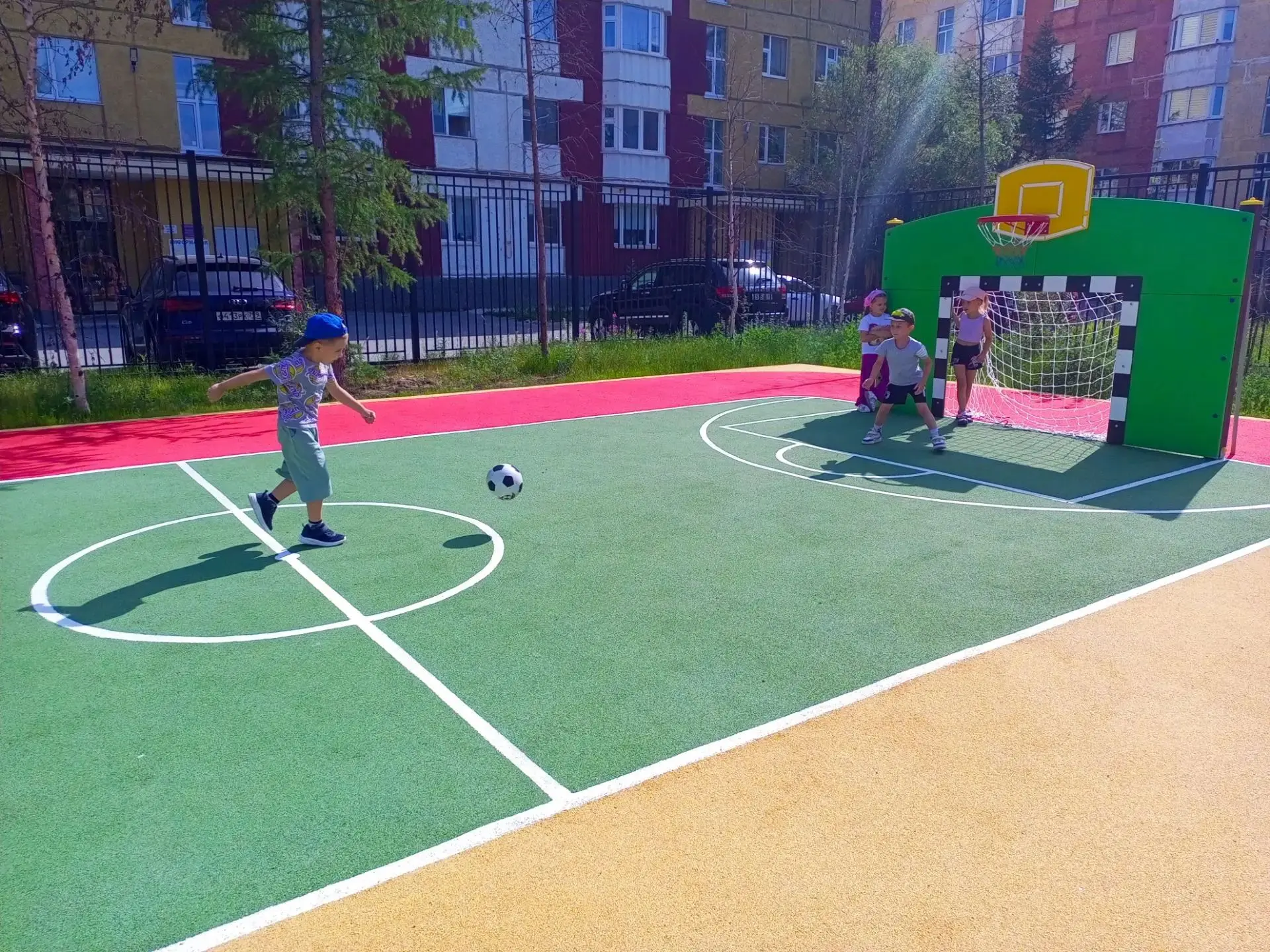 ☀️ Лето = время бегать, прыгать и радоваться! 🏃‍♂️⚽

Подвижные игры на свежем воздухе для дошколят 