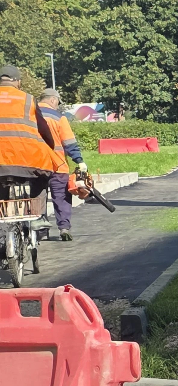 Утро вблизи Большой Октябрьской дороги.