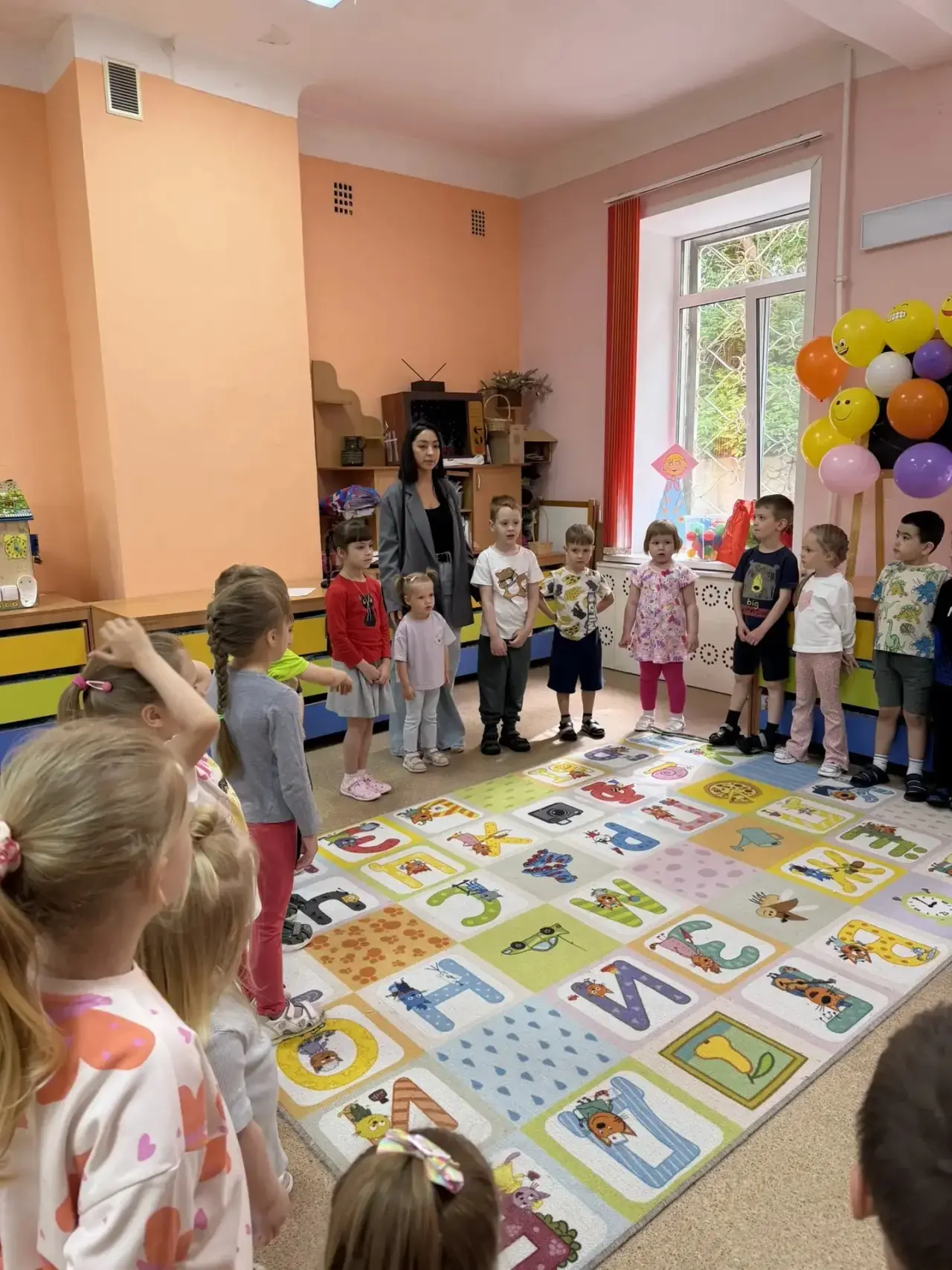 📢 ВАЖНОЕ ОБЪЯВЛЕНИЕ:
9 июня успешно отмечен как Международный день друзей!

Программа выполнена на 