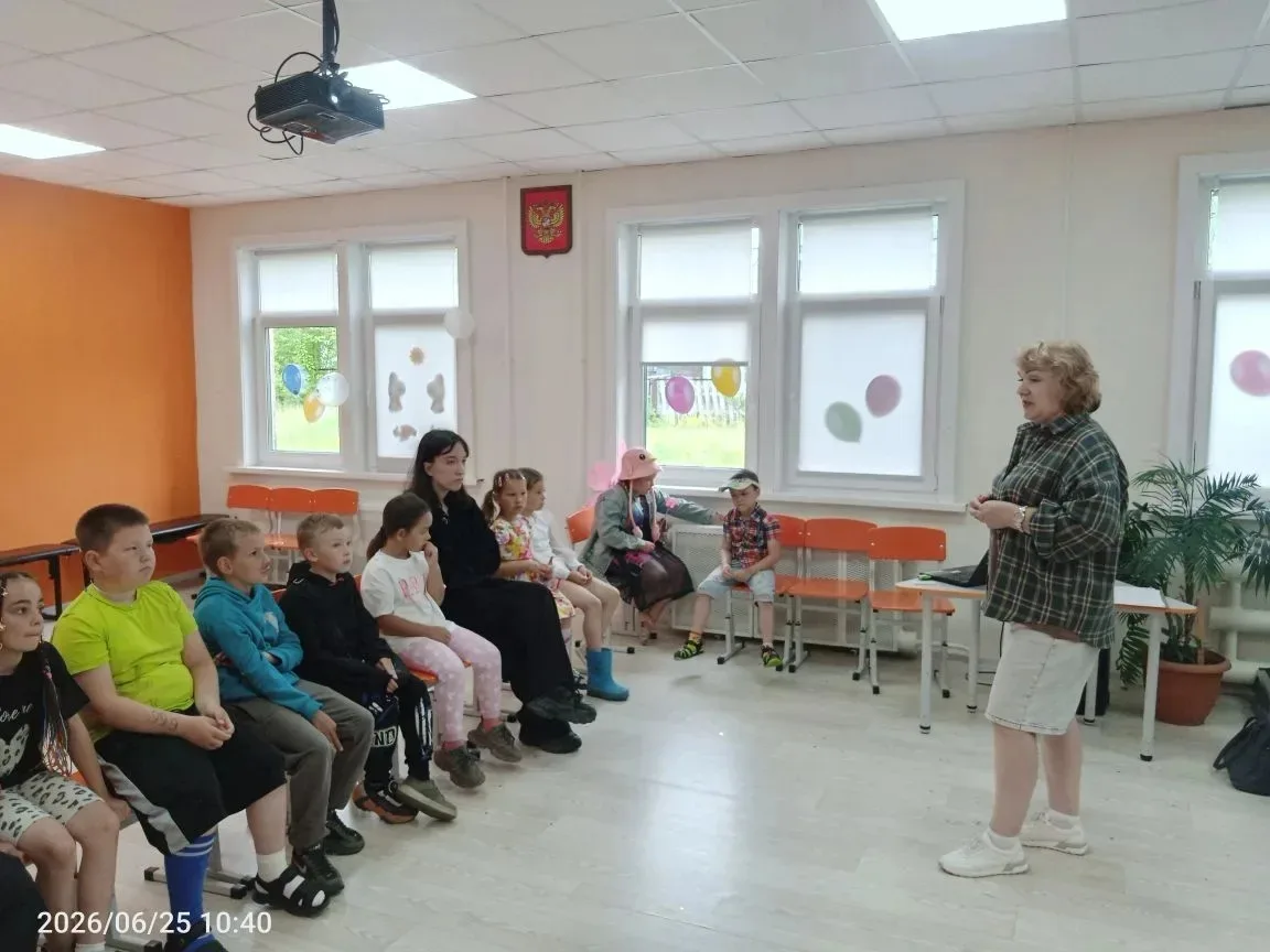 В нашем пришкольном лагере прошла полезная и нужная встреча — к ребятами приехал главный специалист 