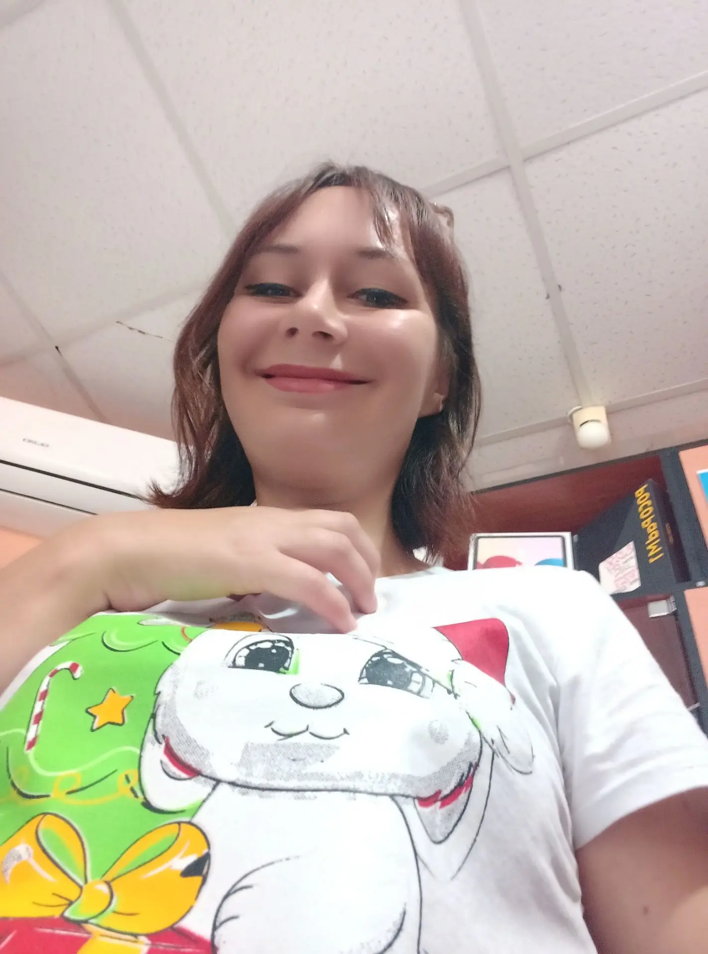👧 Viktorija, 35
