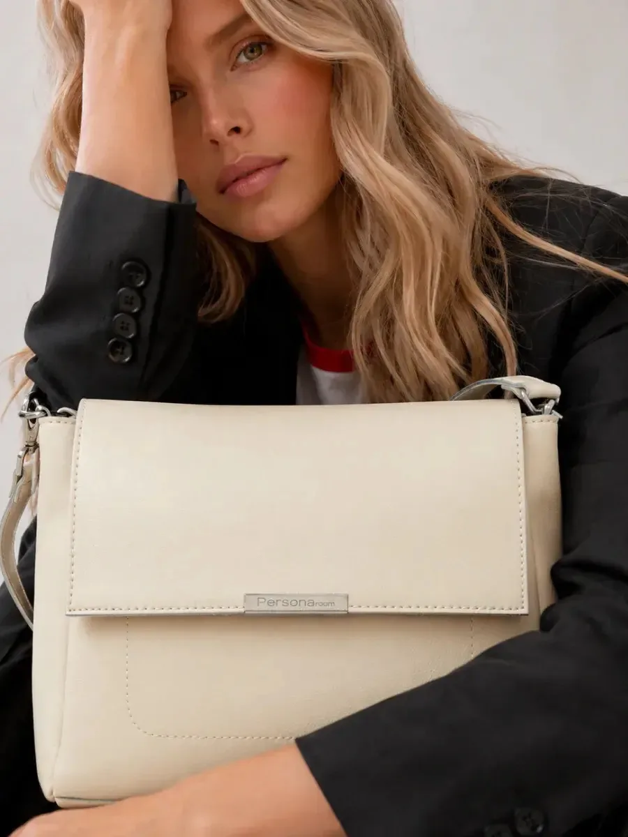 5 до 5 👜 5 трендовых сумок до 5 000 ₽