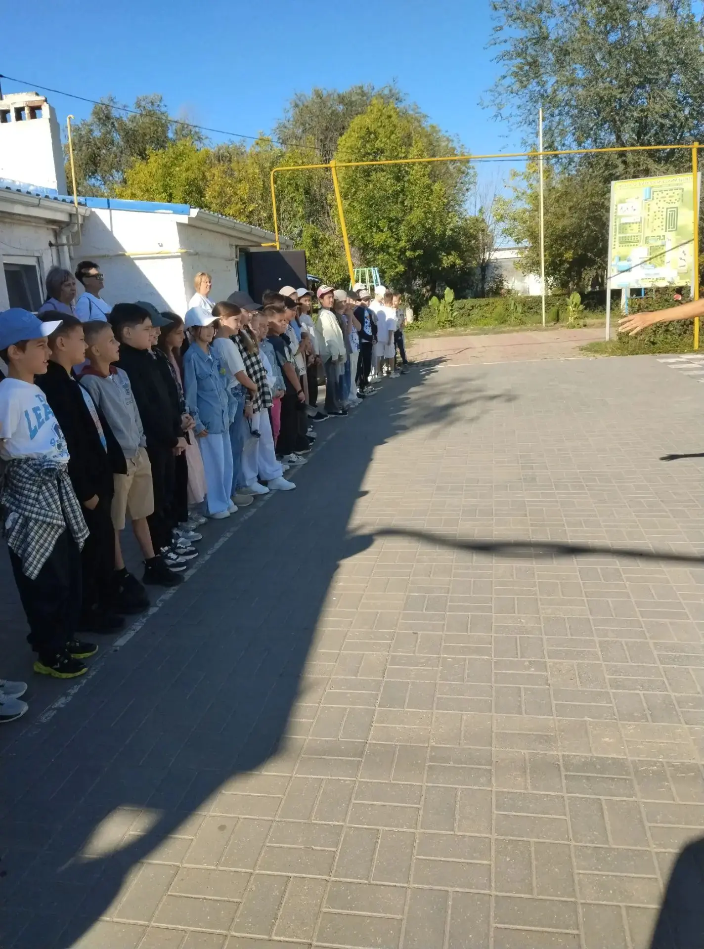 С днём знаний! Наш новый учебный год начался с планеты «Нехочух»!