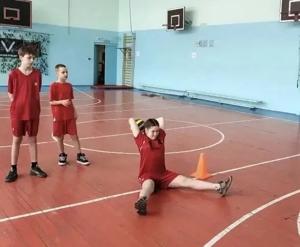 Наша школа успешно выступила на городских Президентских состязаниях💪  Сегодня учащиеся нашей школы п