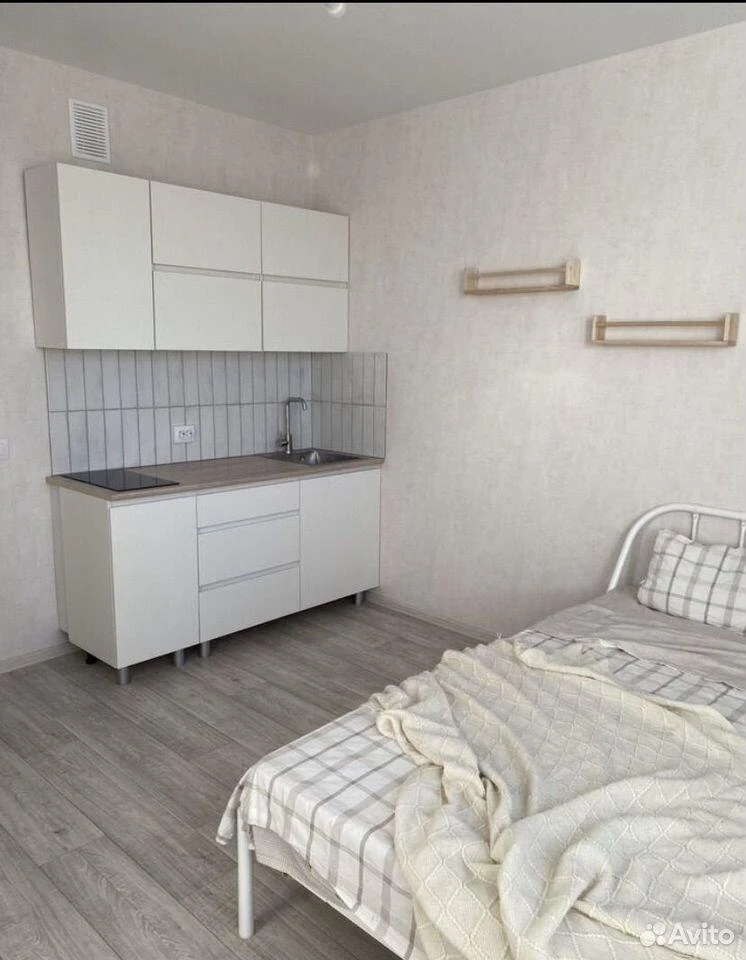 Сдам без посредников: студия, 20.7м²