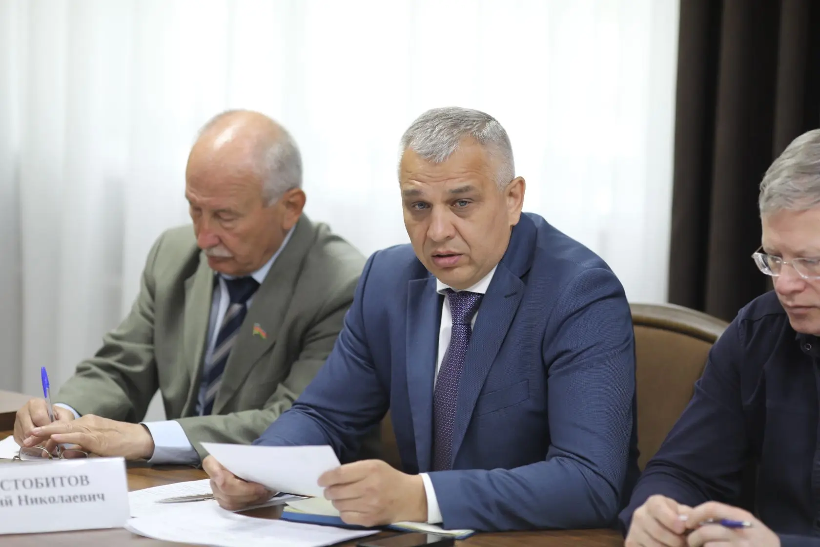 На еженедельном планерном совещании под руководством главы округа Юрия Шулико были рассмотрены ключе