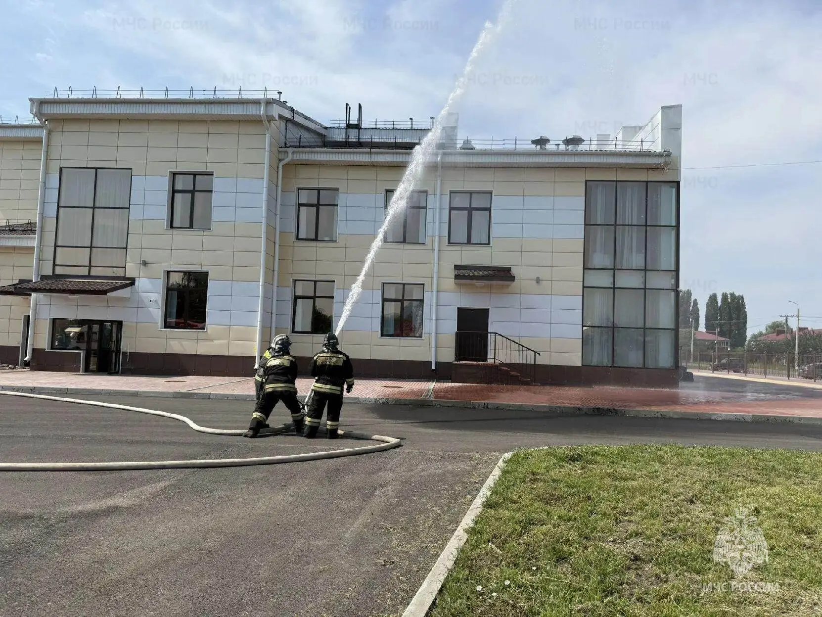 🔥Условный пожар, реальная скорость: пожарно-тактическое учение в Петровском округе