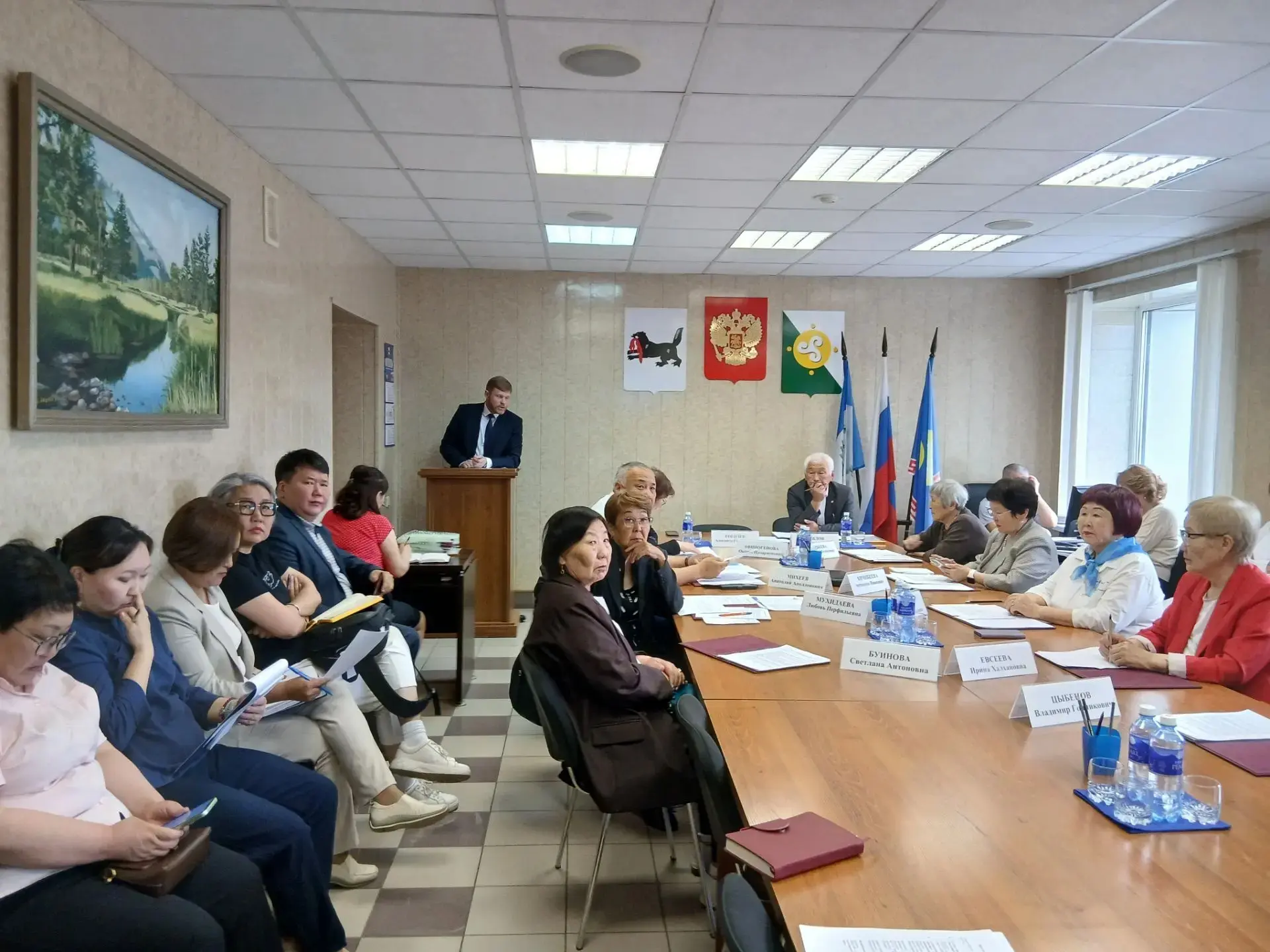 В Усть-Ордынском Бурятском округе обсудили проект плана социально-экономического развития территории