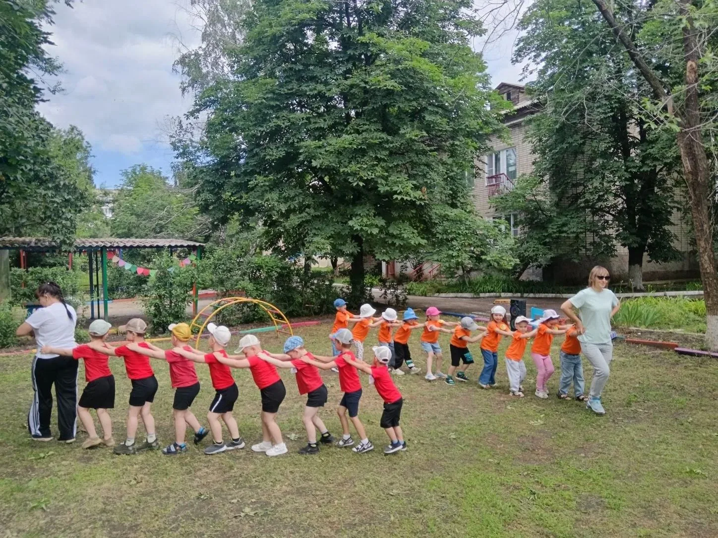 💪 Спорт — это наш успех!🏃 👌  
💁 В рамках Года дошкольного образования, в ГБДОУ ЛНР "Ровеньковски