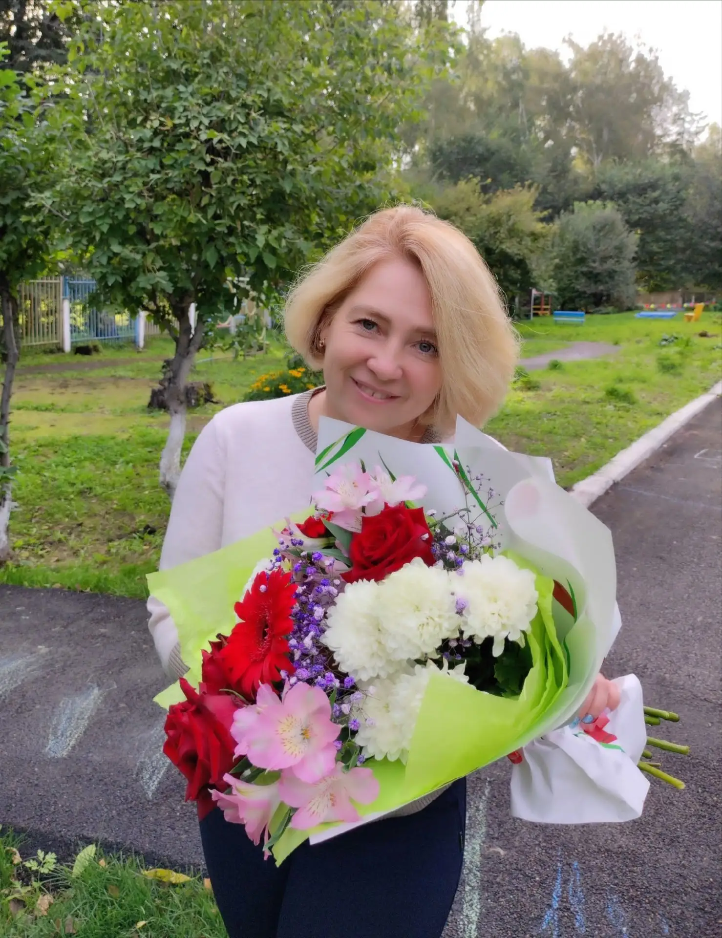 🌷🌿Уважаемая Светлана Сергеевна, от имени всего нашего коллектива примите самые тёплые и искренние 