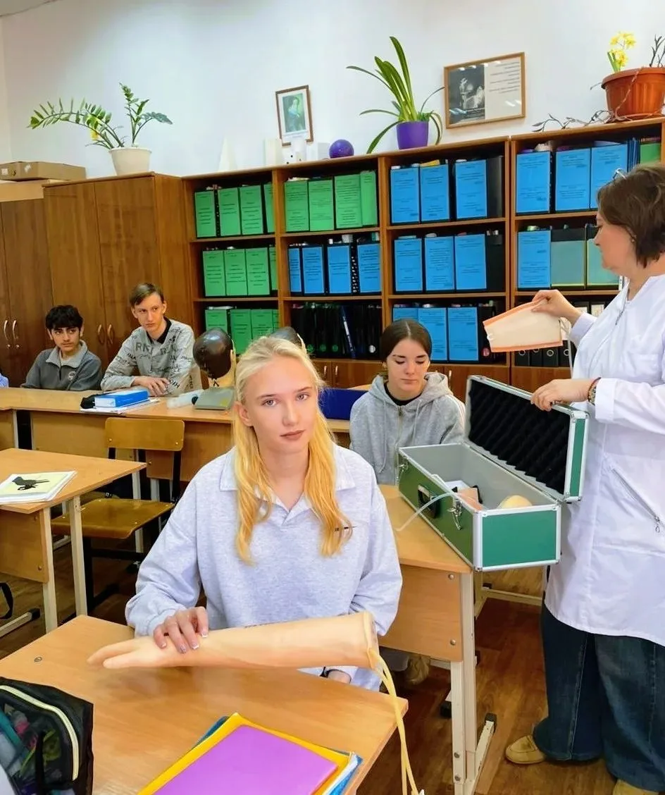 ✅В медицинском колледже станицы Кущевской прошел традиционный день открытых дверей. 🧑‍⚕Школьников по
