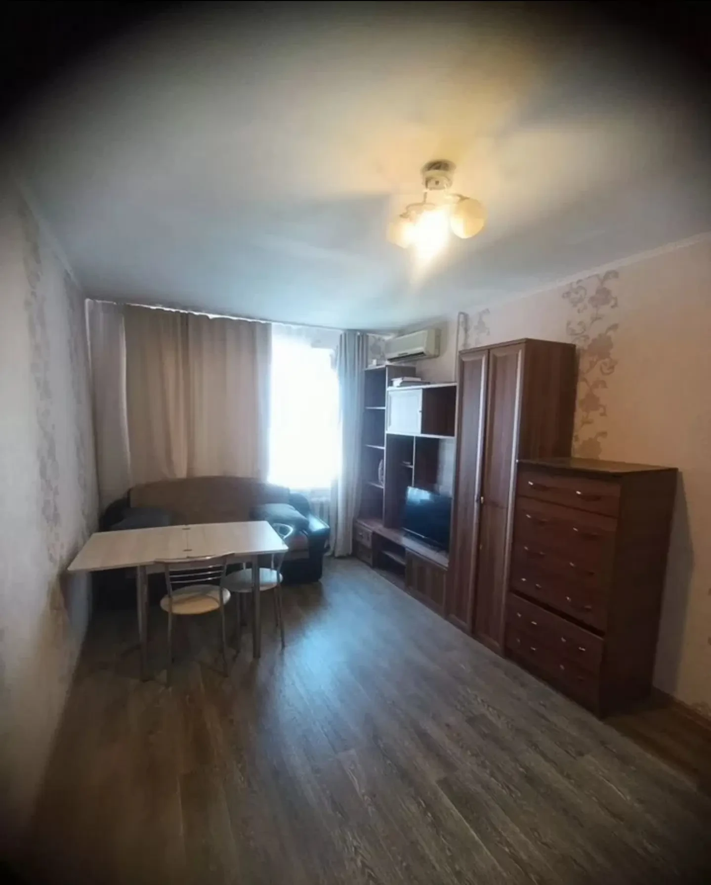 🏠 1комнатная квартира 30 кв
💰 Цена: 35000

Сдаётся однокомнатная квартира в микрорайоне Голубые Да
