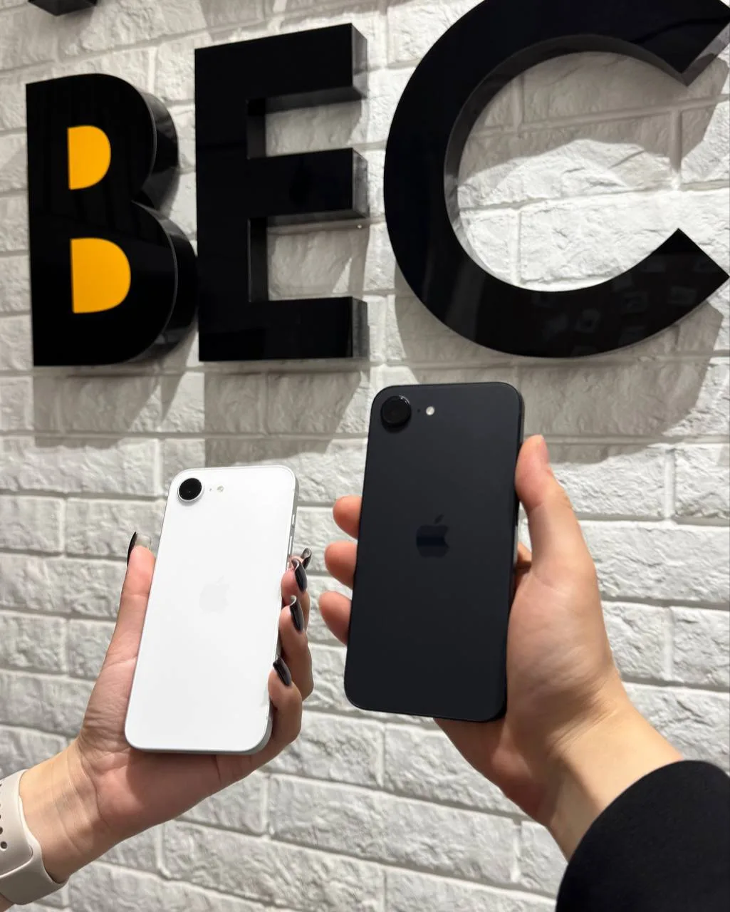 iPhone 16e - это идеальный баланс цены и возможностей:
