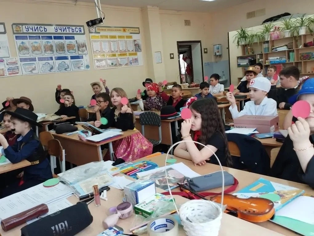 В честь Всемирного дня здоровья ротовой полости , который будет 20 марта , Трофимов Кирилл , ученик 