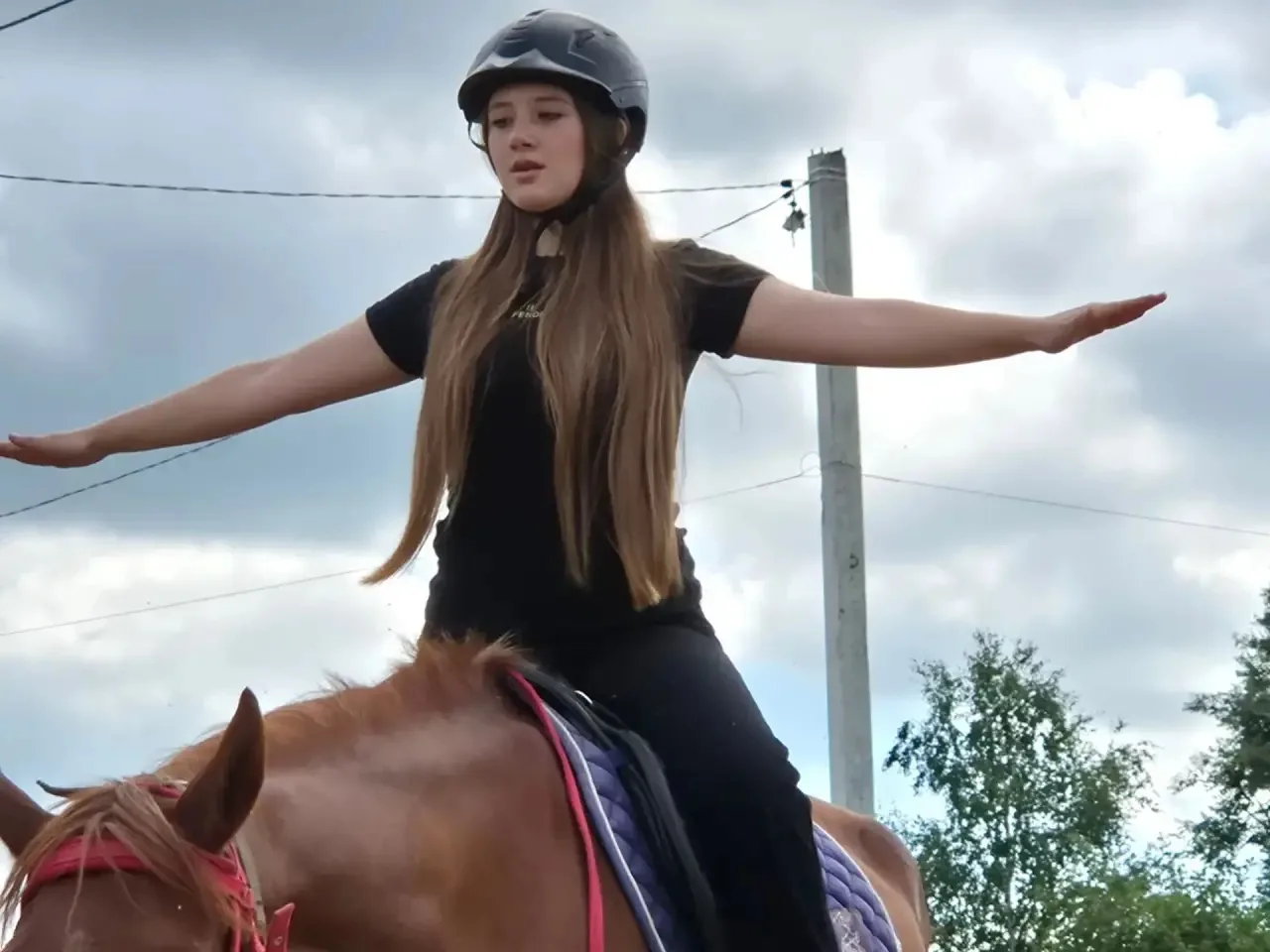 В коллективе театра моды «Эксклюзив» прошло родительское собрание в необычном формате. ...