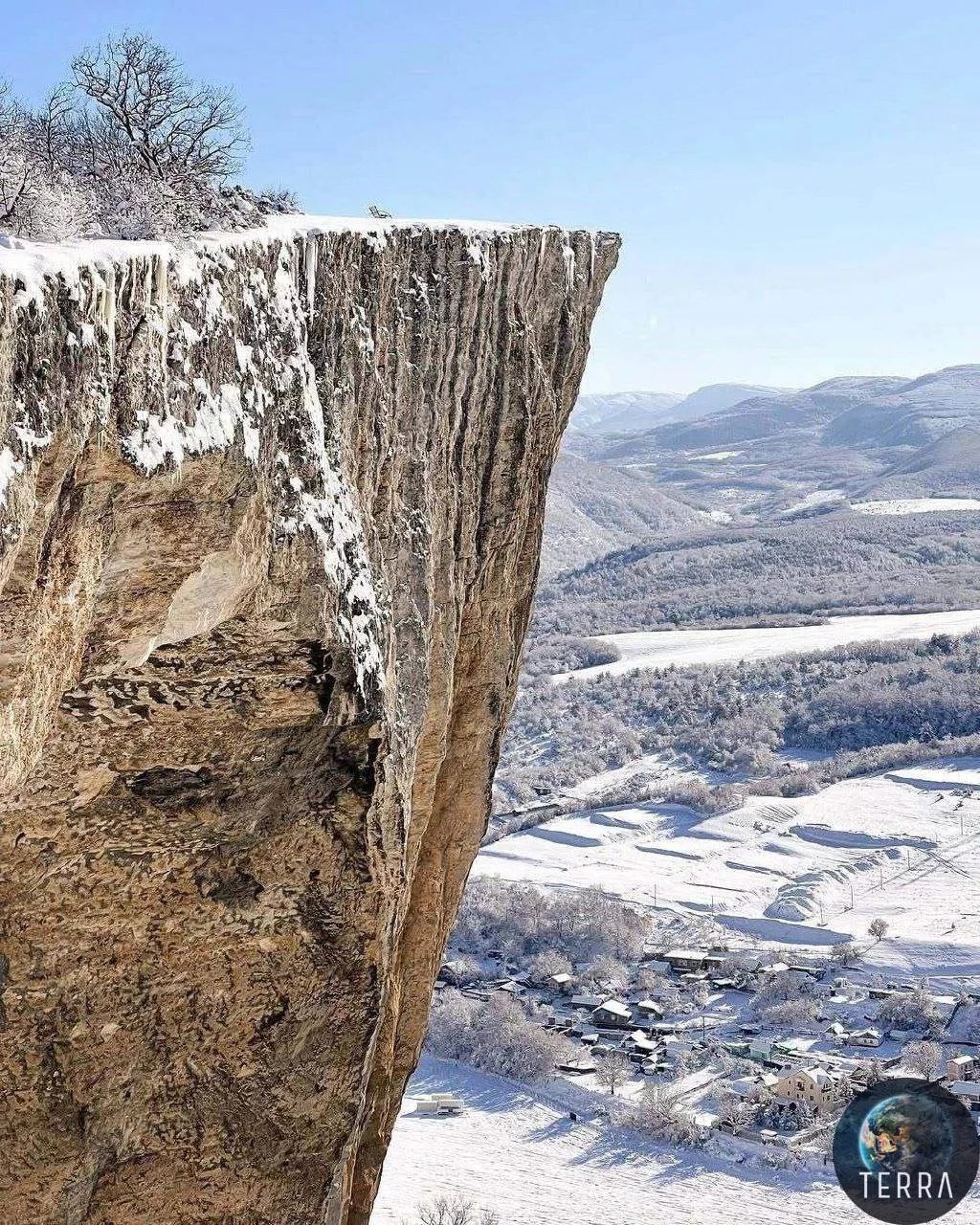 ⛰️ Качи-Кальон — пещерный скальный корабль, застывший в камне.