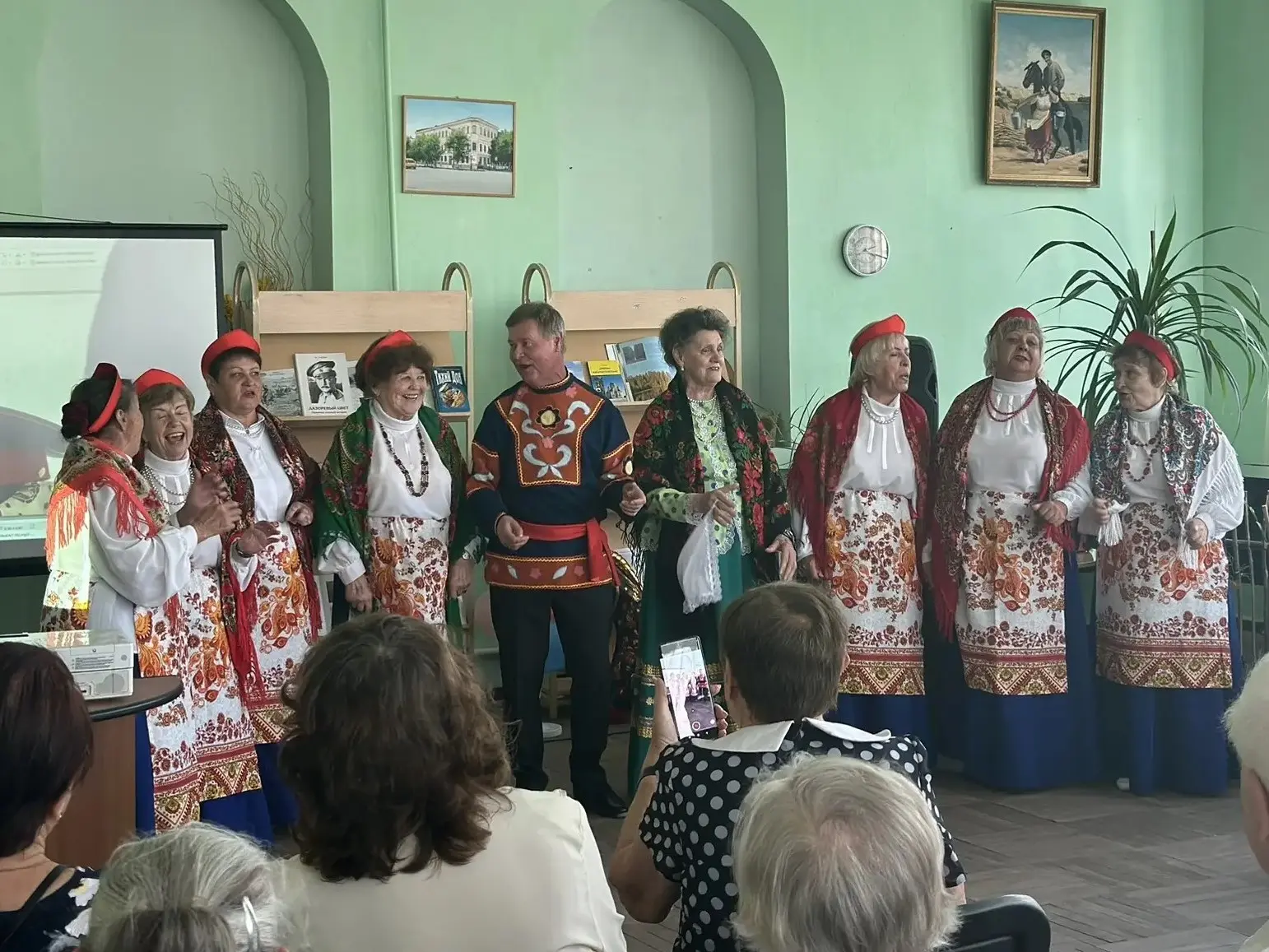 #Праздники