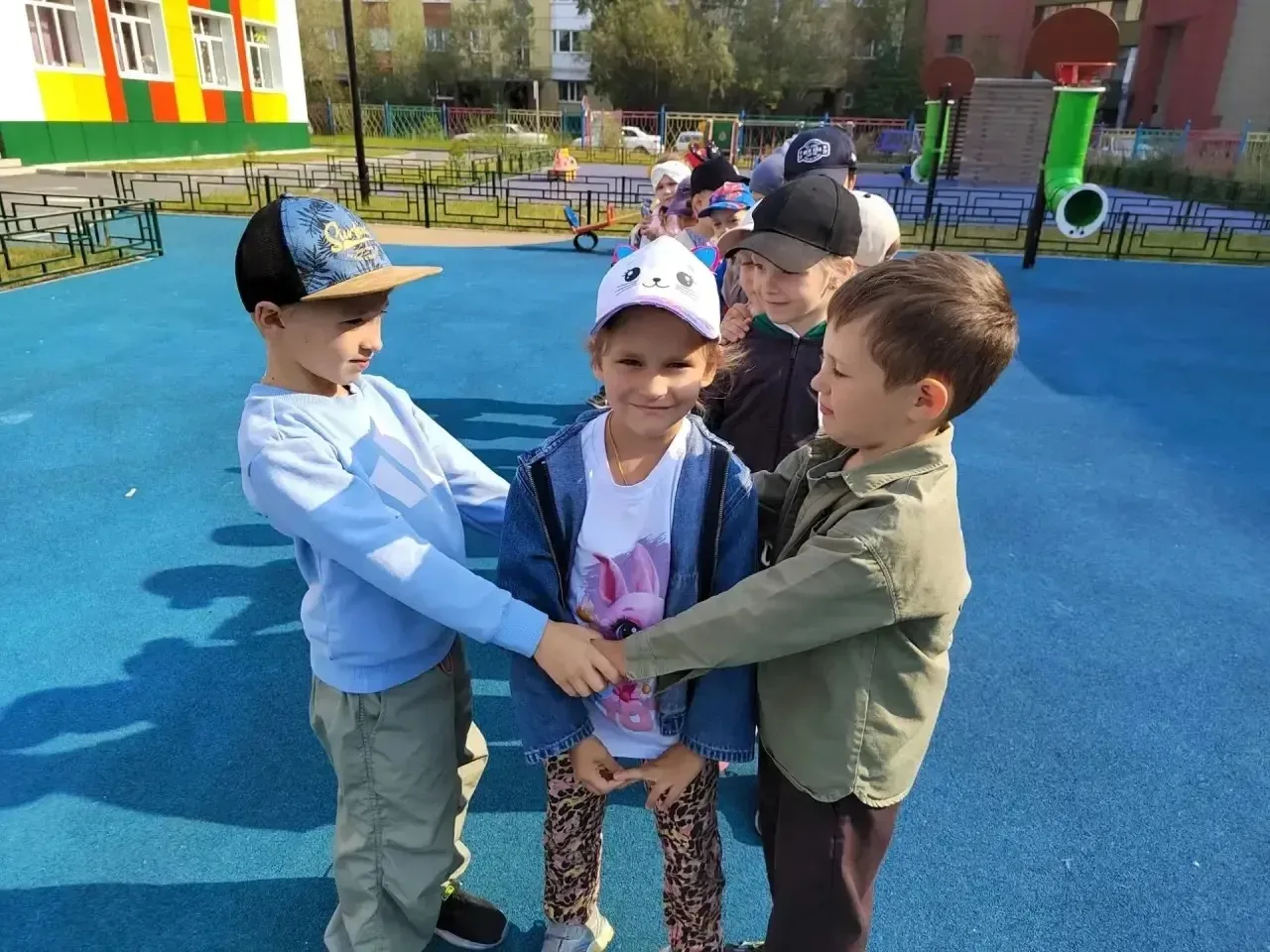 ДЕНЬ НАРОДНЫХ ИГР