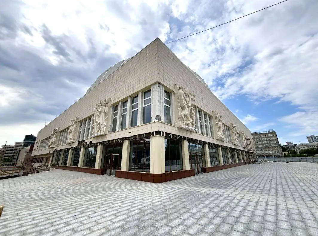 Екатеринбургский цирк показали изнутри спустя 3,5 года закрытия.
