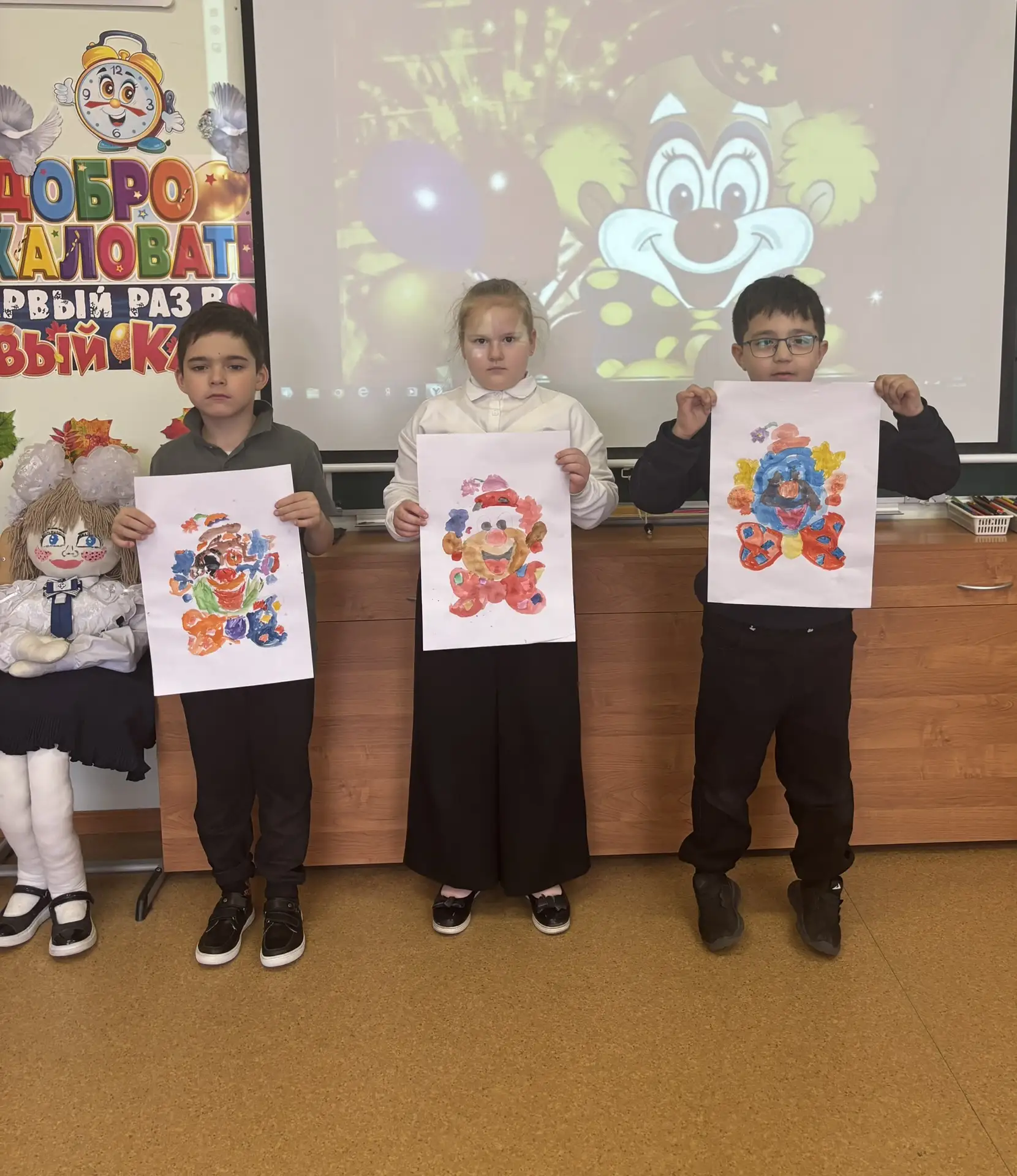 🎨 Наши юные художники снова удивили всех своим талантом и фантазией!💫 Сегодня в нашей ИЗО-студии реб