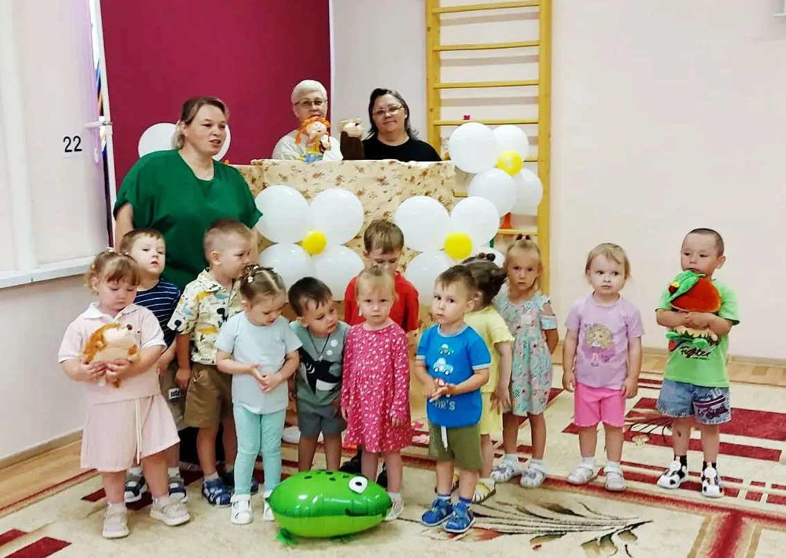 🌸КУКОЛЬНЫЙ СПЕКТАКЛЬ «ВЕСЁЛОЕ ЛЕТО»🌸 

 ☀️Воспитанники группы раннего возраста «Ромашки» и младшей
