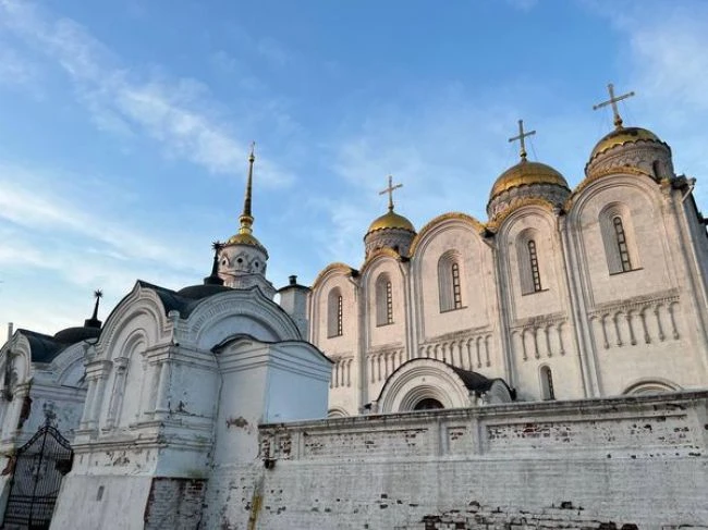 Александровских врачей, виновных в смерти новорожденных, накажут, колледж культуры перевели на "дист