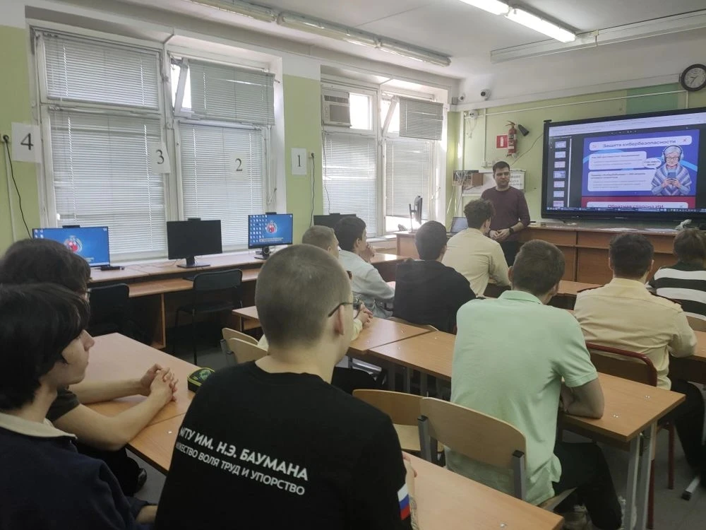 💻 ИИ — это не только нейросетки, но и большая опасность? Разбирались на «Тёмной стороне»  На прошлой